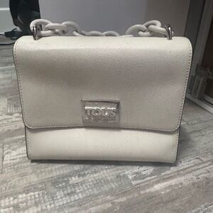 Tous White Crossbody Bag with Chain Strap and Structured Design